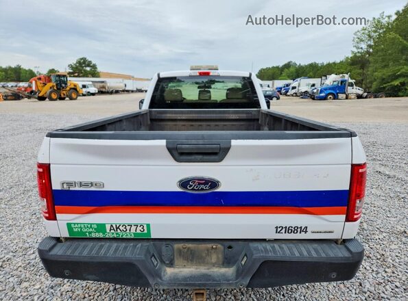 1FTMF1E89GKF13265 2016 FORD F150 White Rear seats view