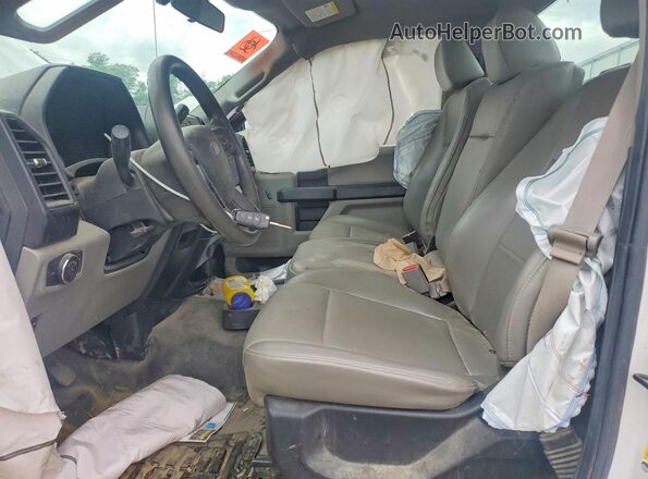 1FTMF1E89HKD52286 2017 FORD F150 White Front interior view