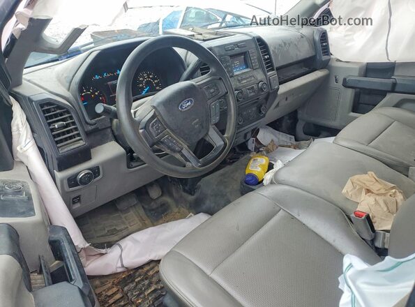 1FTMF1E89HKD52286 2017 FORD F150 White Dashboard view