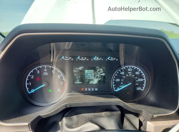 1FTMF1EB6PKE30758 2023 FORD F150 White Widok zestawu wskaźników