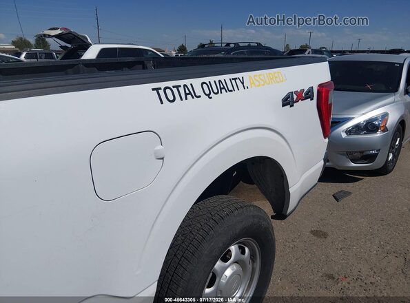 1FTMF1EB7NKD82930 2022 FORD F150 White Widok deski rozdzielczej