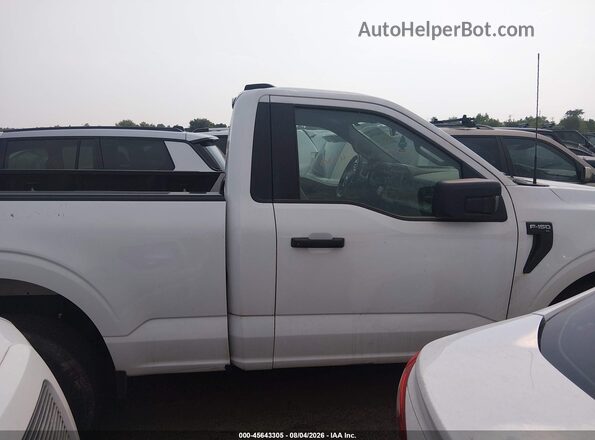 1FTMF1EB7NKD82930 2022 FORD F150 White Widok wnętrza 360 stopni