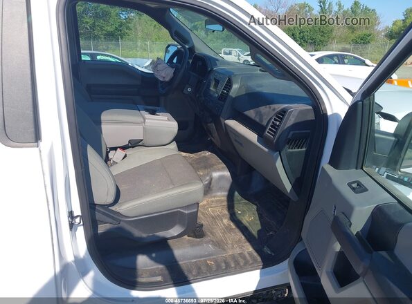 1FTMF1EF2HKC95394 2017 FORD F150 White Սալոնի դիմացի տեսք