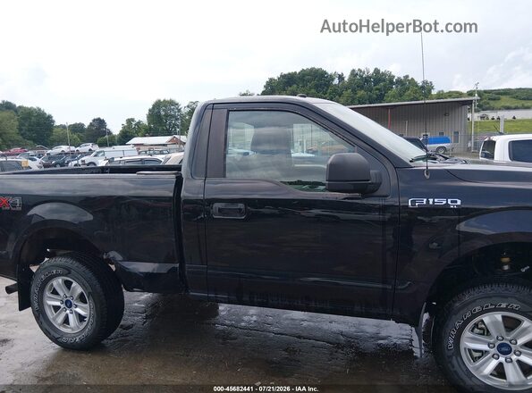 1FTMF1EP9JFA91084 2018 FORD F150 Black Widok wnętrza 360 stopni