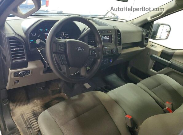1FTMF1EPXKKD64879 2019 FORD F150 White Dashboard view