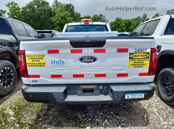 1FTMF1KP2RKD17036 2024 FORD F150 White Vista de los asientos traseros