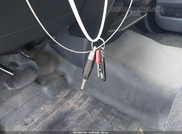 1FTMF1KP9RKE40011 2024 FORD F150 Серебряный Вид панели приборов