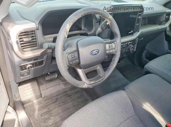 1FTMF1L54SKD13234 2025 FORD F150 Black Вид панелі приладів