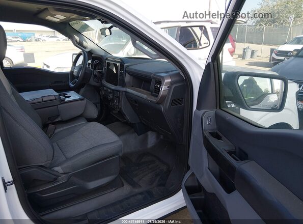 1FTNF1K89TKD96516 2026 FORD F150 White Vista interior delantera
