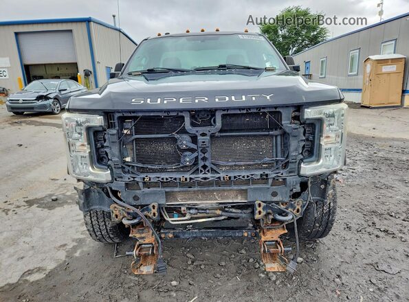 1FTRF3BT0HEC17657 2017 FORD F350 Черный Вид спереди
