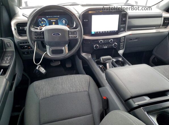 1FTVW1EL2PWG52235 2023 FORD F150 Gray Vista del salpicadero