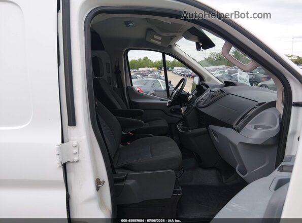 1FTYE1ZM2HKB18969 2017 FORD TRANSIT-150 White Вид салону спереду