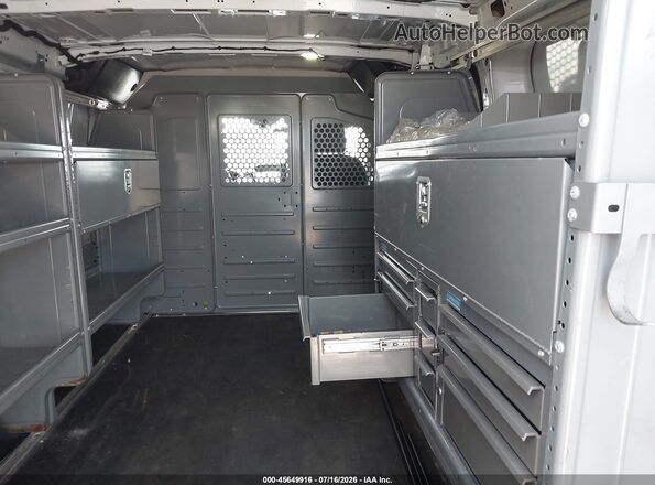 1FTYE1ZM3GKB10040 2016 FORD TRANSIT-150 White Вид наклейки з VIN-кодом