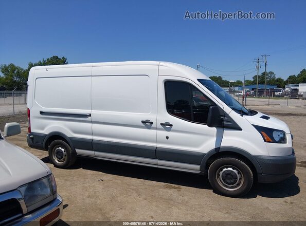 1FTYE2CM2JKA77974 2018 FORD TRANSIT-150 White Widok wnętrza z tyłu