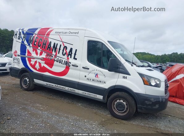 1FTYE2CM9KKA15280 2019 FORD TRANSIT-150 Белый Вид задней части салона