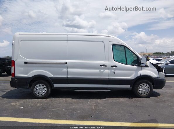 1FTYE2CMXKKB49490 2019 FORD TRANSIT-150 White Вид задньої частини салону