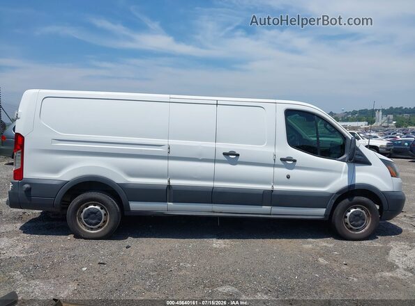 1FTYE9ZMXGKB38688 2016 FORD TRANSIT-150 White Вид задньої частини салону