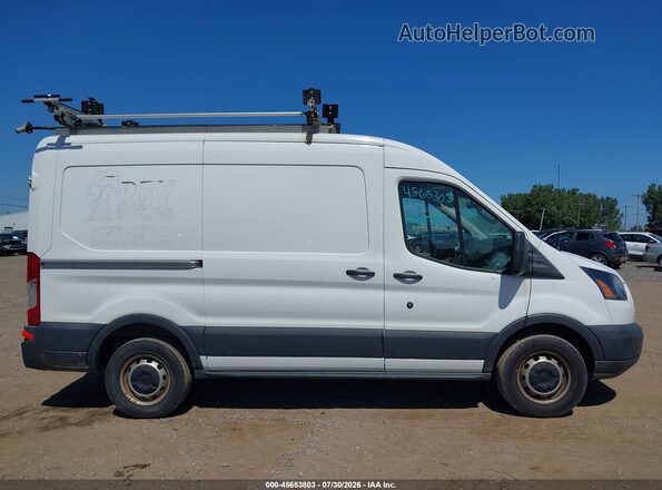 1FTYR1CM3JKA95320 2018 FORD TRANSIT-250 White Rear interior view