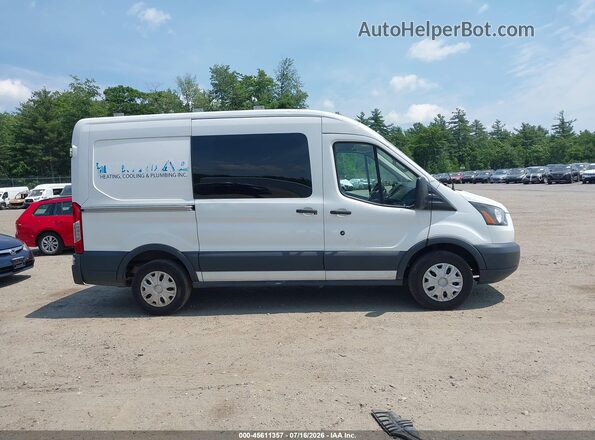 1FTYR1CMXHKB24502 2017 FORD TRANSIT-250 White Вид задньої частини салону