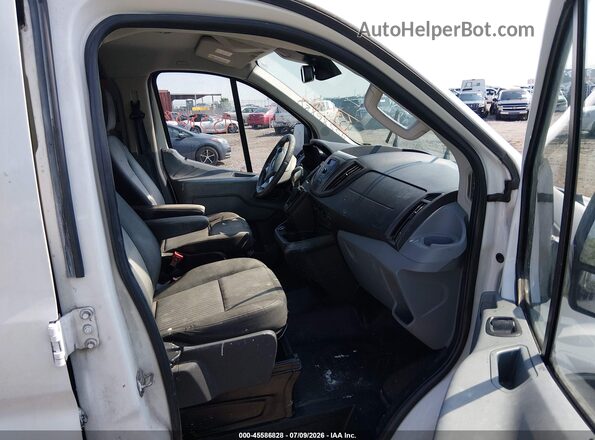 1FTYR1ZM0HKB39646 2017 FORD TRANSIT-250 White Вид салону спереду