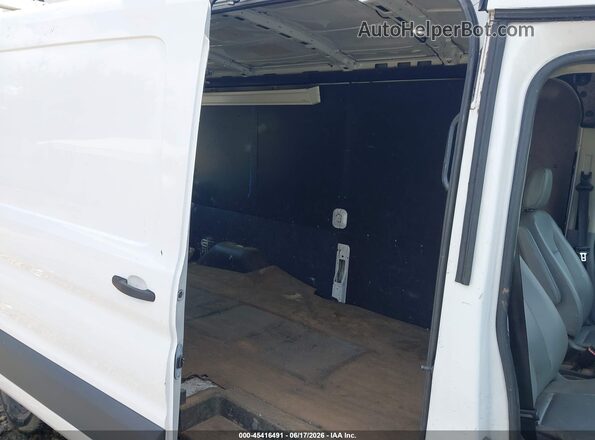 1FTYR2CG1JKA50697 2018 FORD TRANSIT-250 Белый Вид наклейки с VIN-кодом