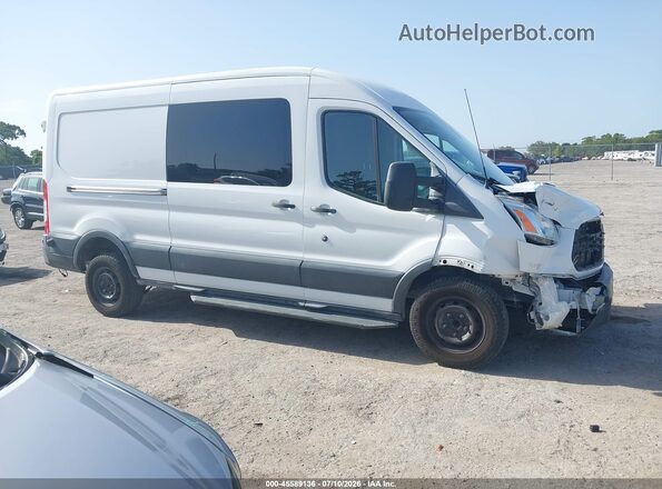 1FTYR2CG1JKB13524 2018 FORD TRANSIT-250 White Вид задньої частини салону