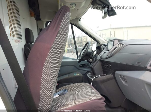 1FTYR2CG2HKB34571 2017 FORD TRANSIT-250 White Widok wnętrza z przodu