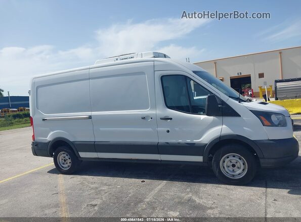 1FTYR2CM3HKA44626 2017 FORD TRANSIT-250 White Սալոնի հետևի տեսք