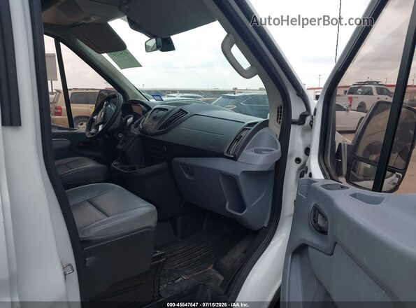 1FTYR3XM2JKA20145 2018 FORD TRANSIT-250 White Вид салону спереду