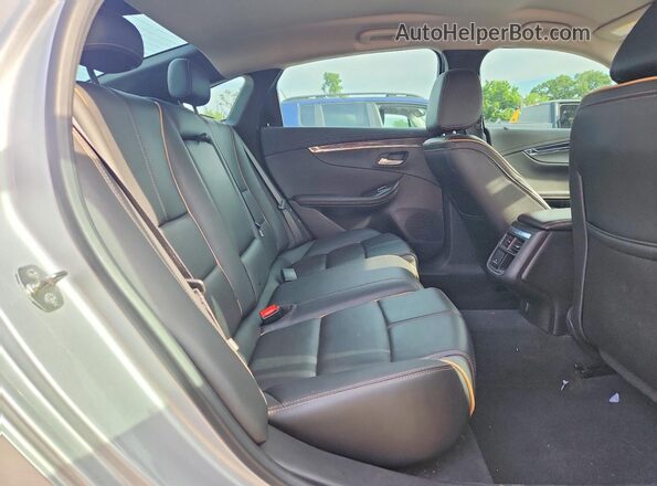 1G1105S39KU139976 2019 CHEVROLET IMPALA Silver უკანა სავარძლების ხედი