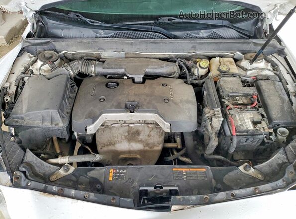 1G11B5SA9GF132322 2016 CHEVROLET MALIBU White Rear interior view