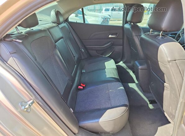 1G11C5SA0GF127717 2016 CHEVROLET MALIBU Tan Вид задніх сидінь