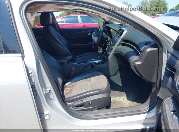 1G11C5SA8GF156236 2016 CHEVROLET MALIBU Серый Вид салона спереди