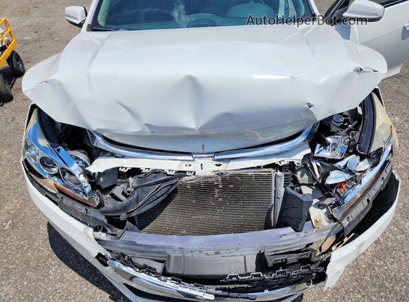 1G11C5SAXGF149708 2016 CHEVROLET MALIBU White Widok wnętrza z tyłu