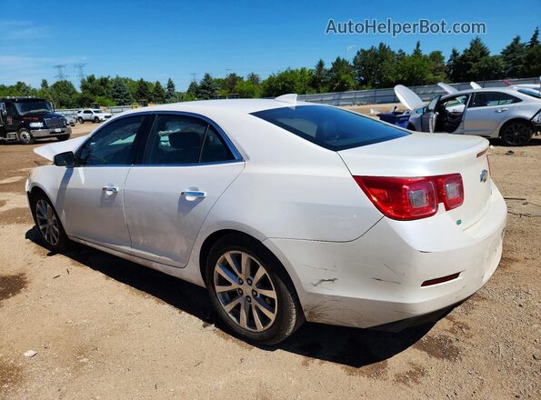 1G11E5SA1GF141572 2016 CHEVROLET MALIBU White Rear left
