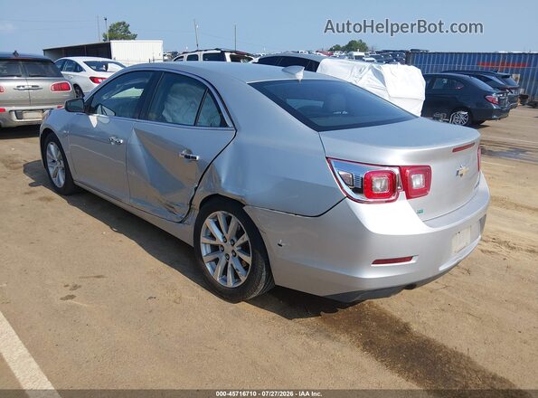 1G11E5SA7GF133122 2016 CHEVROLET MALIBU Серебряный Задняя левая четверть