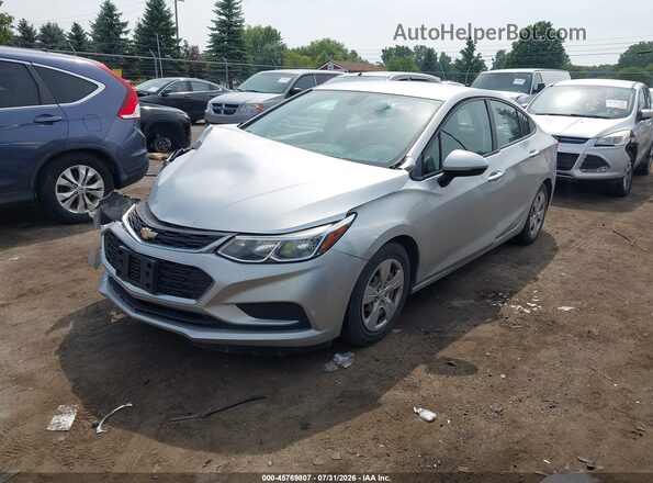 1G1BC5SM0H7222854 2017 CHEVROLET CRUZE Серебряный Передняя левая четверть