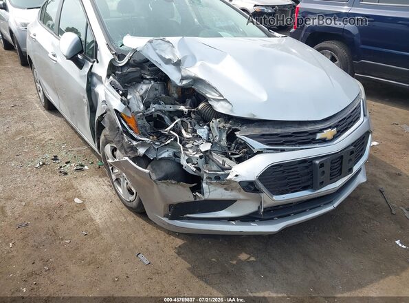 1G1BC5SM0H7222854 2017 CHEVROLET CRUZE Серебряный Вид спереди