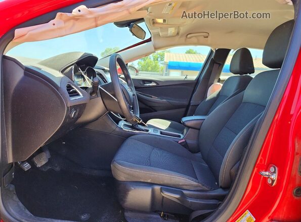 1G1BC5SM2J7136077 2018 CHEVROLET CRUZE Red Вид салону спереду