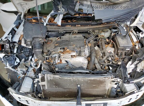 1G1BC5SM2J7143112 2018 CHEVROLET CRUZE Белый Вид задней части салона