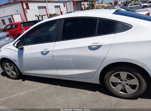 1G1BC5SM3J7200952 2018 CHEVROLET CRUZE White 360 interior view