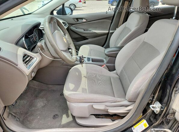 1G1BC5SM4H7181466 2017 CHEVROLET CRUZE Black Вид салону спереду