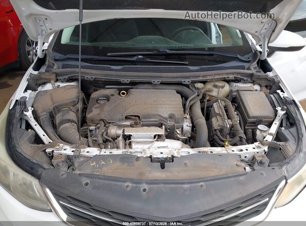 1G1BC5SM4J7212785 2018 CHEVROLET CRUZE White Rear view