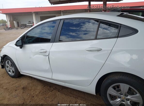 1G1BC5SM4J7212785 2018 CHEVROLET CRUZE White 360 interior view