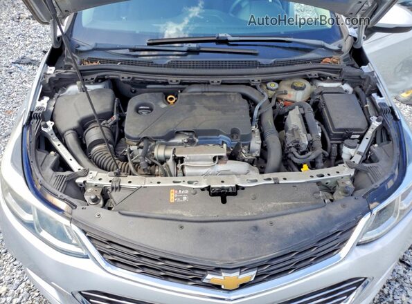 1G1BC5SM7J7193388 2018 CHEVROLET CRUZE Silver Vista interior trasera