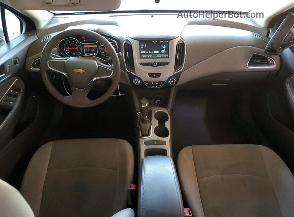 1G1BC5SM8J7215253 2018 CHEVROLET CRUZE Blue Առջևի վահանակի տեսք