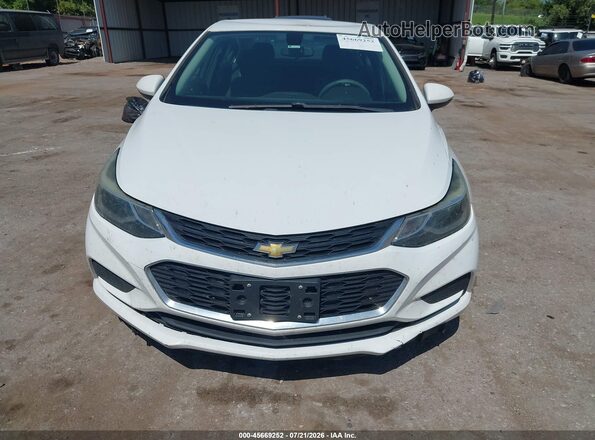 1G1BE5SM0H7184567 2017 CHEVROLET CRUZE White Вид задньої частини салону