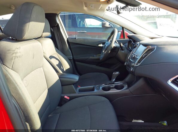1G1BE5SM2G7319319 2016 CHEVROLET CRUZE Red Widok wnętrza z przodu