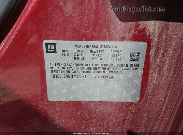 1G1BE5SM2H7129621 2017 CHEVROLET CRUZE Red Vista del compartimento del motor