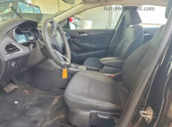 1G1BE5SM2H7201577 2017 CHEVROLET CRUZE Черный Вид салона спереди